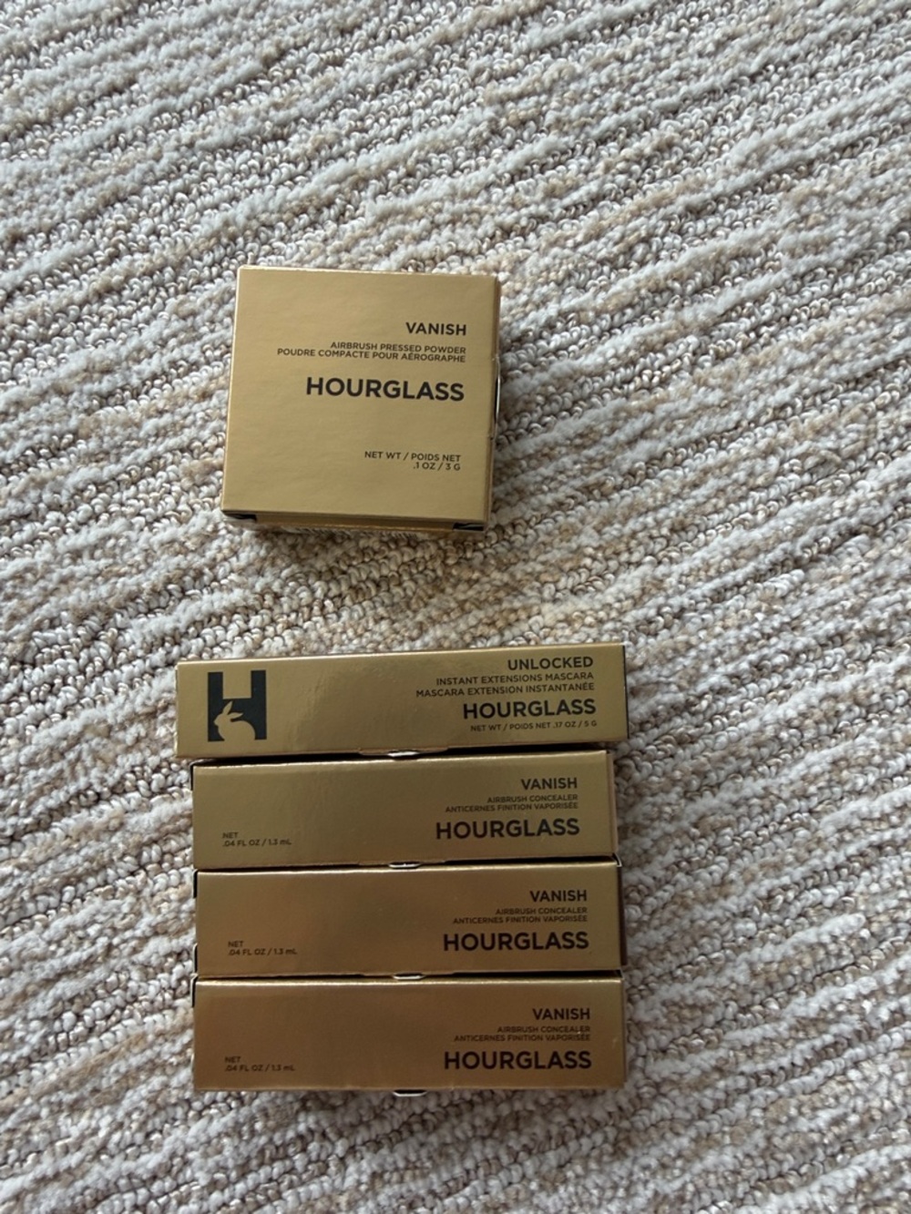 Hourglass powder, mascara, and concealer travel bundle